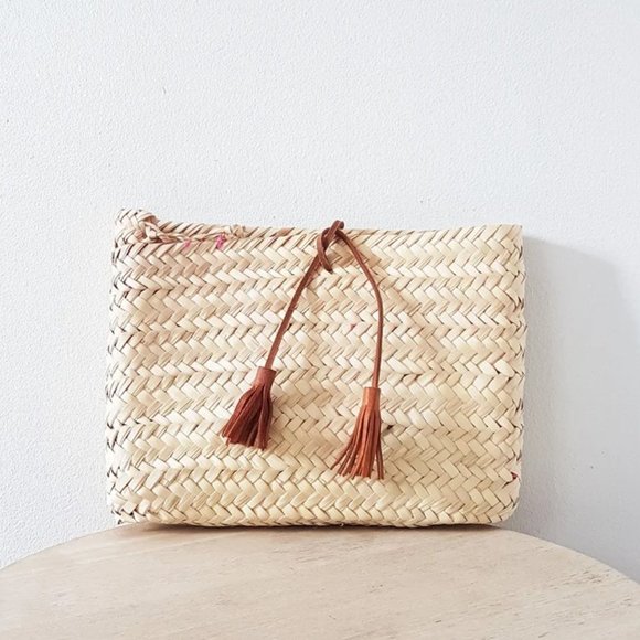 Handmade French Basket Bag Clutch, Raffia Straw Wicker Bag with Leather Strap - Picture 1 of 8
